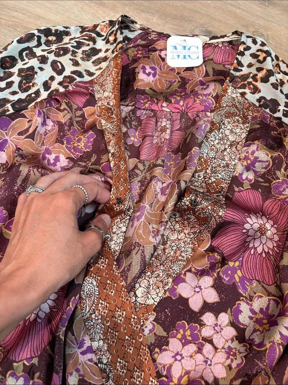 MYSTREE BOHO LEOPARD/FLORAL BLOUSE - Picture 2 of 3